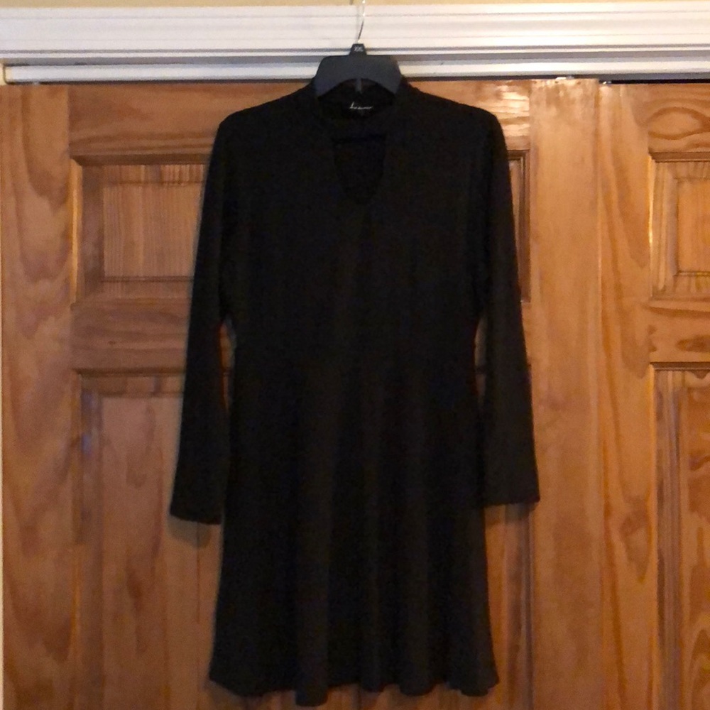 Juniors 2x soft choker neck style dress